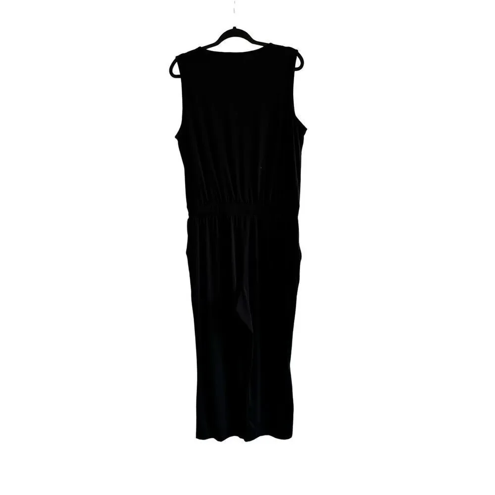 H by HALSTON BLACK V-NECK JUMPSUIT SIZE LARGE Black